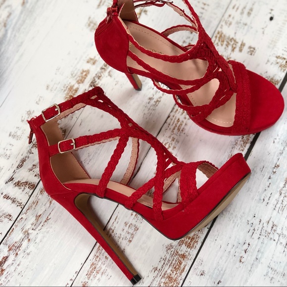 Red Heels - Picture 8 of 8